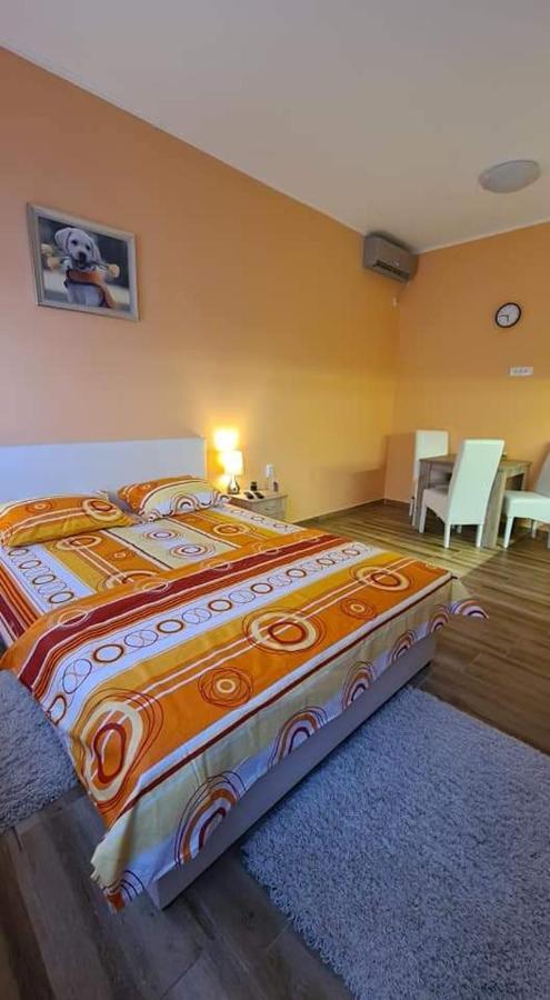 Ales Apartman ソンボル エクステリア 写真