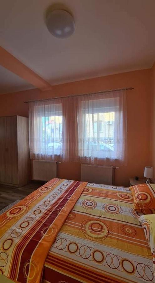 Ales Apartman ソンボル エクステリア 写真